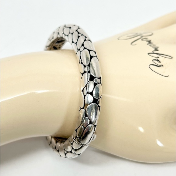 John Hardy Kali “Pebble” Hinged Bangle Bracelet .925 Sterling Silver - Picture 7 of 10
